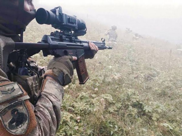 Van'da Sıcak Çatışma: 3 Kahraman Türk Askeri Şehit Düştü