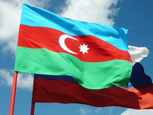 Azerbaycan'da Rusça Eğitim Tartışması: SSCB'de Yaşamadığımızı Anlamalıyız