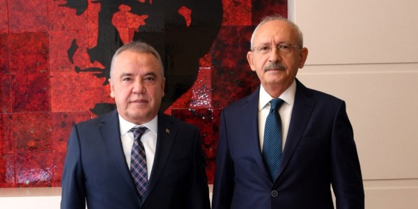 CHP Lideri Kılıçdaroğlu Muhittin Böcek'i Ziyaret Etti