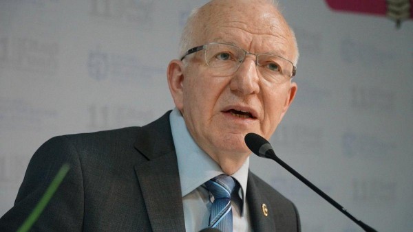 CHP'li Vekilin Aracına Saldırı