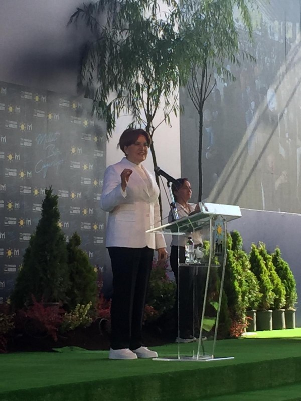 Meral Akşener Kurultay Konuşmasını Yapıyor