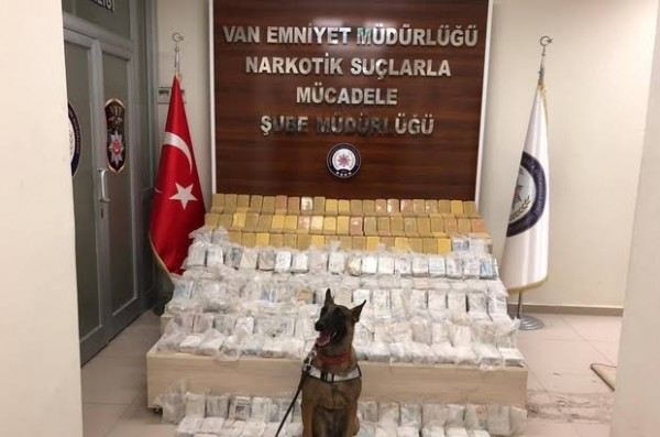 Van'da 79 Kilo Uyuşturucu Ele Geçirildi