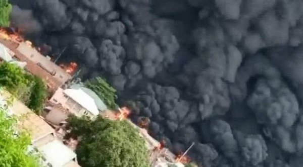 Nijerya'da Yakıt Tankeri Patladı: En Az 23 Ölü