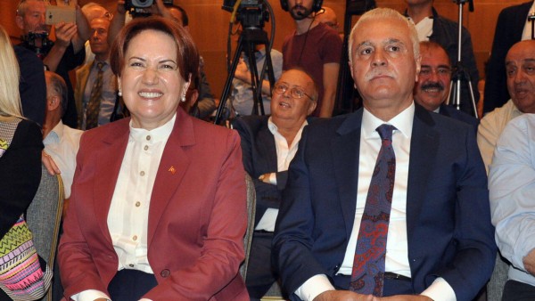İYİ Parti'de Vekiller Akşener'le 'Kurultay Krizini' Görüşecek