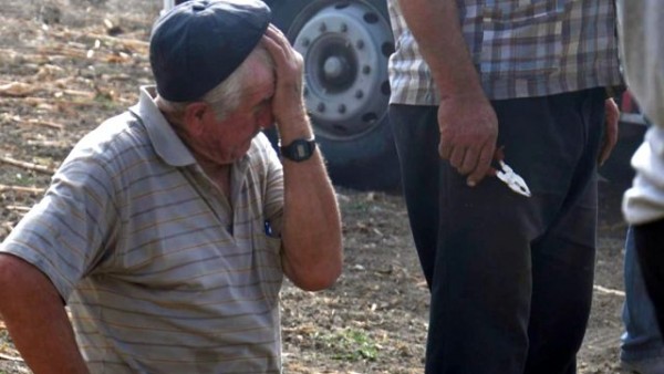 Tekirdağ'da Çiftçi Ürünlerinin Yanışını Gözyaşlarıyla İzledi