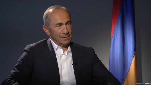 Ermenistan'nın Eski Cumhurbaşkanı Robert Koçeryan Karabağ'a Gitti