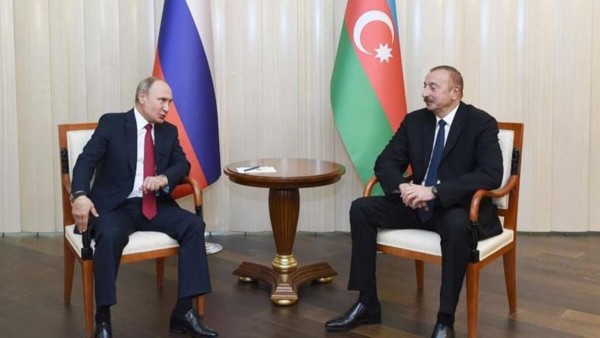 Putin Aliyev ile Görüştü: Karabağ'daki Çatışmalardan Endişe Duyuyoruz