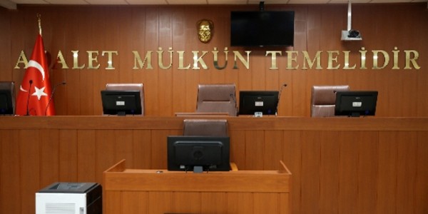 'Vergilerimle Maaş Alıyorsun' Cümlesi Hakaret Sayıldı!