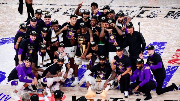 Lakers 10 Yıl Aradan Sonra Şampiyon Oldu
