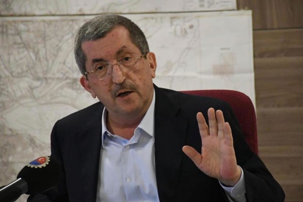 MHP'li Belediye Başkanı AKP İçin 