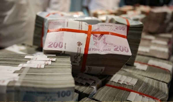 AKP'den 270 Milyar Lira Daha Borçlanmak İçin Yetki Talebi