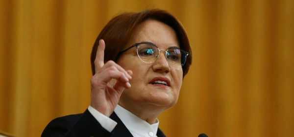 Akşener