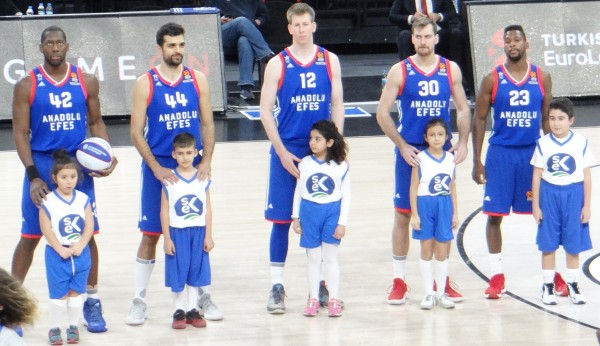 Anadolu Efes-Asvel Maçı Çin Virüsü Nedeniyle Ertelendi
