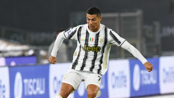 Ronaldo'nun İkinci Testi de Pozitif Çıktı