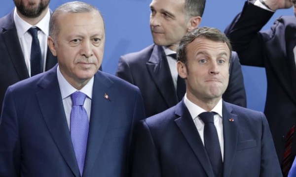Guardian: Gerilimi Sürdürmek Erdoğan'ın da Macron'un da İşine Geliyor