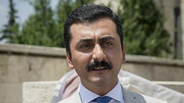 Eren Erdem Çin Virüsüne Yakalandı