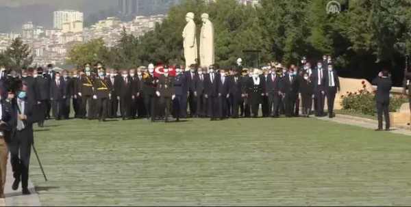 Cumhuriyetin İlanının 97. Yıl Dönümünde Devlet Erkanı Anıtkabir'de