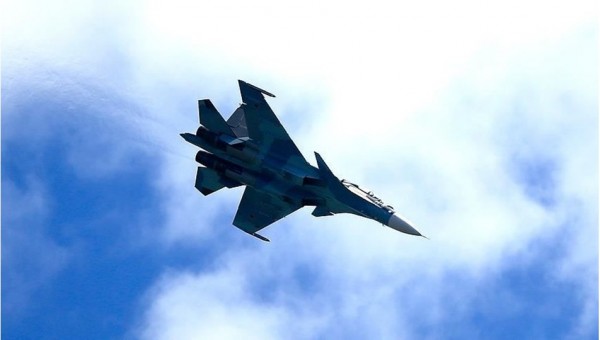 Azerbaycan Ermenistan'a Ait Bir SU-25 Savaş Uçağını Düşürdü