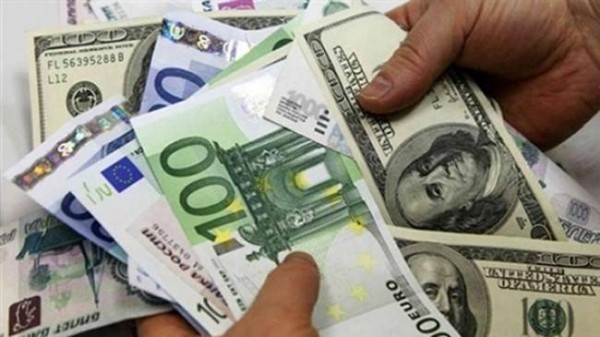 Dolar Rekor Kırmaya Devam Ediyor: 8.40