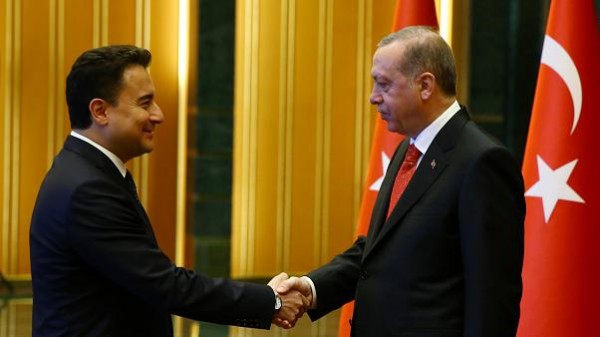 Ali Babacan: Artık Erdoğan'ın Sokakta Yürümesi Çok Kolay Değil