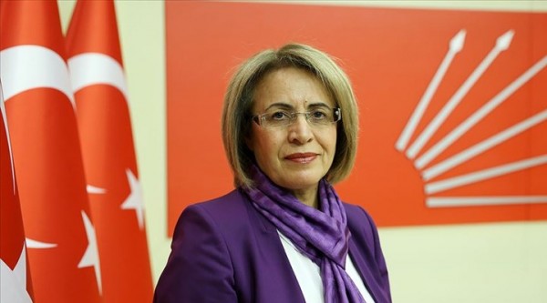 CHP Lideri Kılıçdaroğlu'nun Danışmanı Fatma Köse Çin Virüsüne Yakalandı