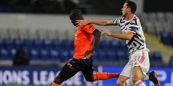 Başakşehir Şampiyonlar Ligi'nde Manchester United'ı Yendi!