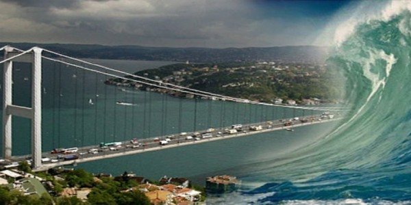 İstanbul'da Olası Bir Tsunamide 17 İlçe Etkilenecek