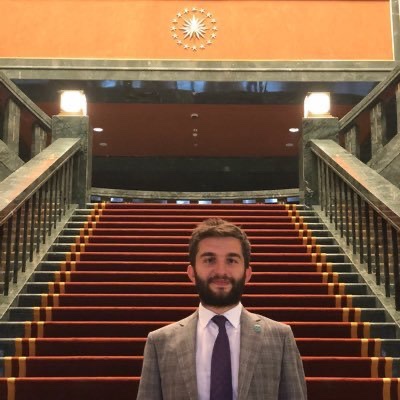 AKP Gençlik Kolları MKYK Üyesi Kısa Sürede Roketsan'da Müşavirliğe Yükseldi