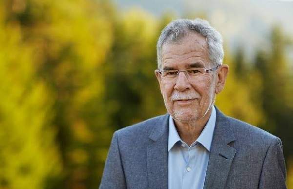 Avusturya Cumhurbaşkanı Van der Bellen Hastaneye Kaldırıldı