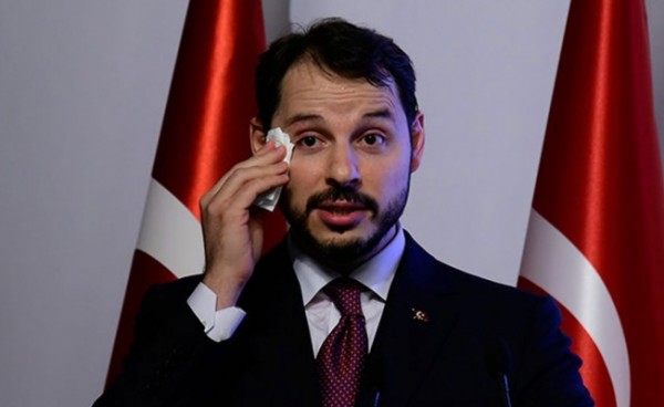 Berat Albayrak'ın Görevine Devam Edeceği İddia Edildi