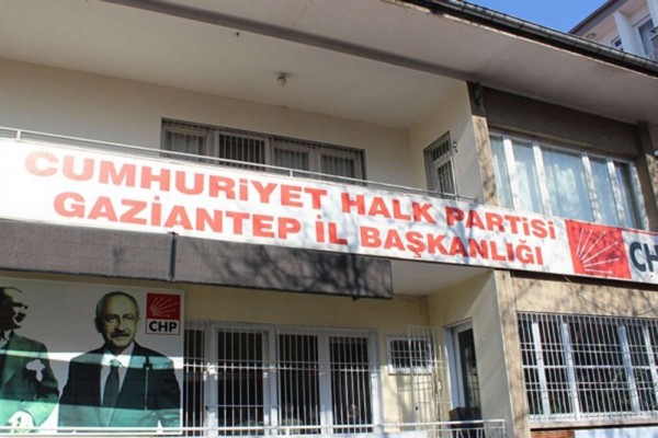 CHP Gaziantep İl ve İlçe Yönetimleri Görevden Alındı