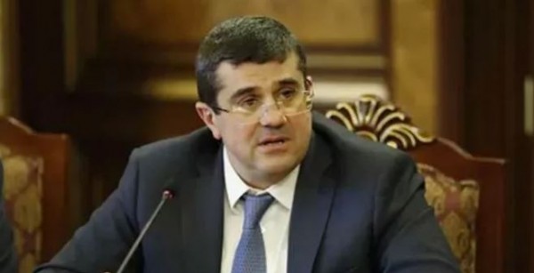 Dağlık Karabağ'daki Sözde Rejimin Sözde Lideri Hankedi'yi Terk Etti