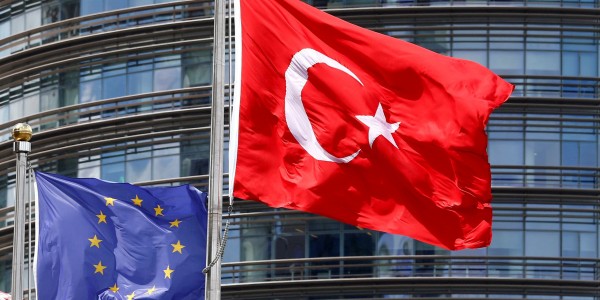 Fransa'nın Türkiye'nin AB Gümrük Birliği'nden Çıkarılması Talebi