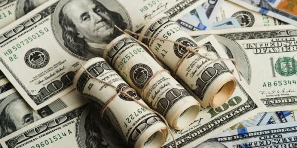 Yeni Bakan Atamasından Sonra Dolar Güne Sert Yükselişle Başladı