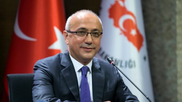 Yeni Hazine ve Maliye Bakanı Lütfi Elvan'dan İlk Mesaj