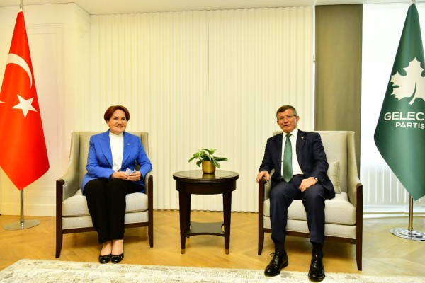 Gelecek Partisi Lideri Davutoğlu İYİ Parti'yi Ziyaret Edecek