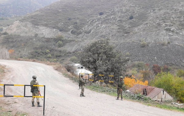 Rusya Laçin Koridoruna Roketatarlarını Yerleştirdi
