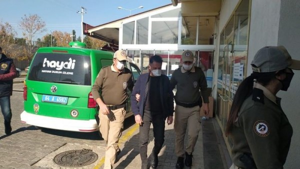 Sokak Köpeğini Tüfekle Öldüren Doktor Serbest Bırakıldı