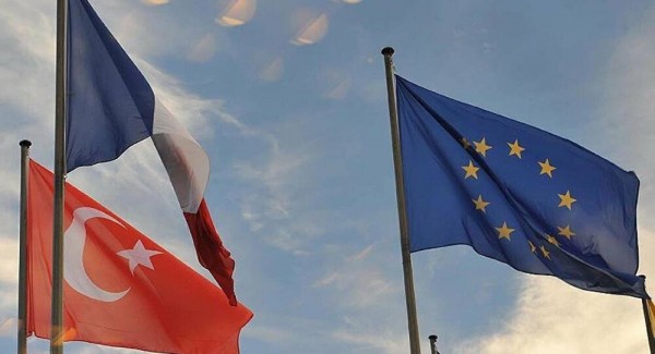 Fransa AB Zirvesinde Türkiye'ye Yaptırım Talebinde Bulunacak