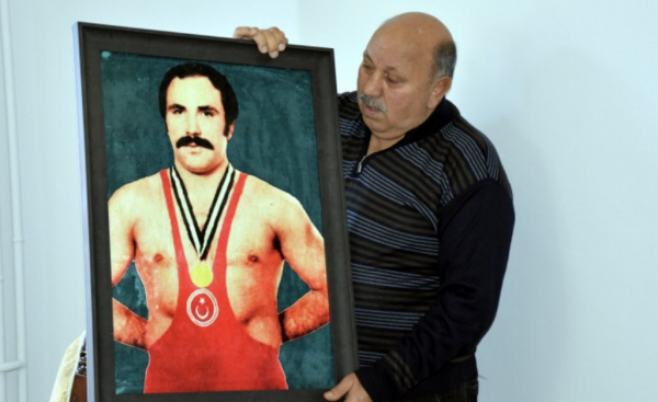 Milli Güreşçi Reşit Karabacak Hayatını Kaybetti