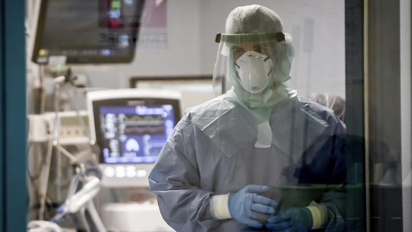 Çin Virüsünde Son 24 Saat: 141 Can Kaybı, 5103 Yeni Hasta
