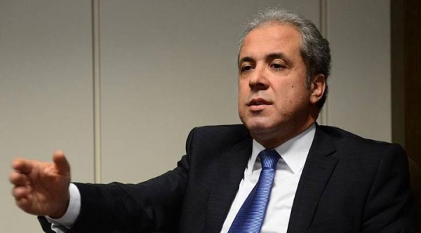 AKP'li Şamil Tayyar: Arınç'a Düşen Görev İstifadır