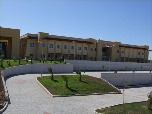 Bir Hastanede 50 Sağlık Çalışanının Çin Virüsü Testi Pozitif Çıktı
