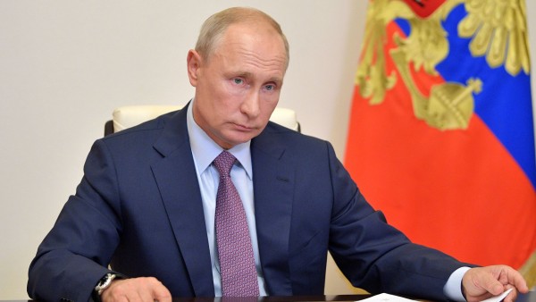 Putin: Rusya, Dağlık Karabağ Anlaşmasında Sadece Arabuluculuk Yaptı
