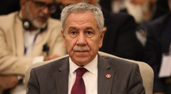 Bülent Arınç'ın Görevden Alındığı İddia Edildi