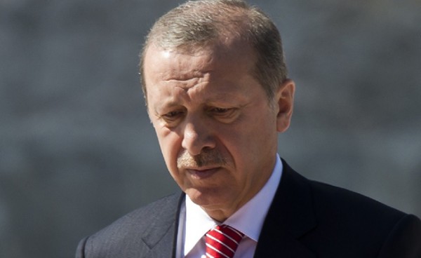 Erdoğan'dan Arınç Açıklaması: Beni Rencide Etti
