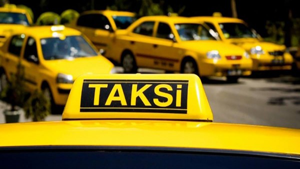 İBB'nin 6 Bin Yeni Taksi Projesi Yine Reddedildi