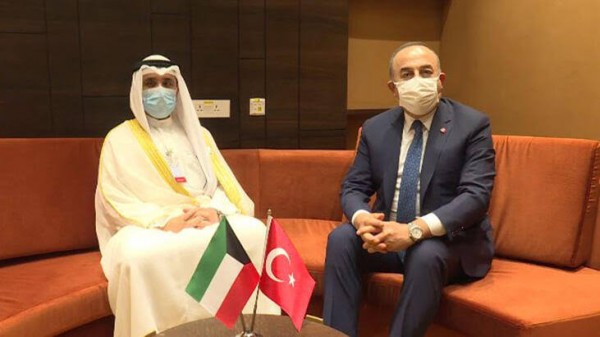 Bakan Çavuşoğlu Kuveyt Dışişleri Bakanı İle Görüştü