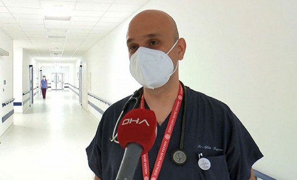 Bilim Kurulu Üyesi: Daha Sert Tedbirlerin Alınma Zamanı Geldi