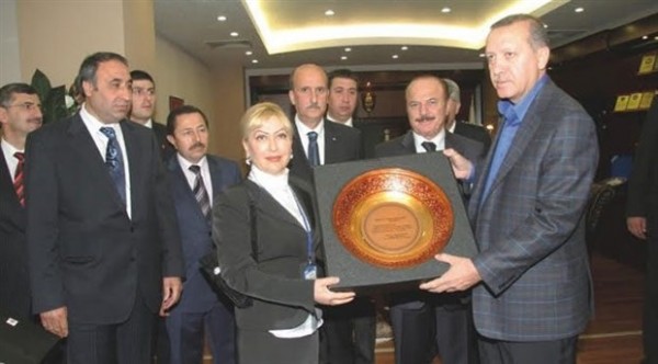 Bakanlığın 73 Milyonluk İşe 752 Milyon TL Ödediği Şirketin Sahibi Yine AKP'li Çıktı